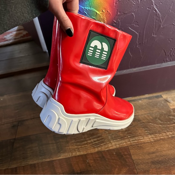 SOLD Miu Miu Vintage Red Rainboots - Picture 3 of 10